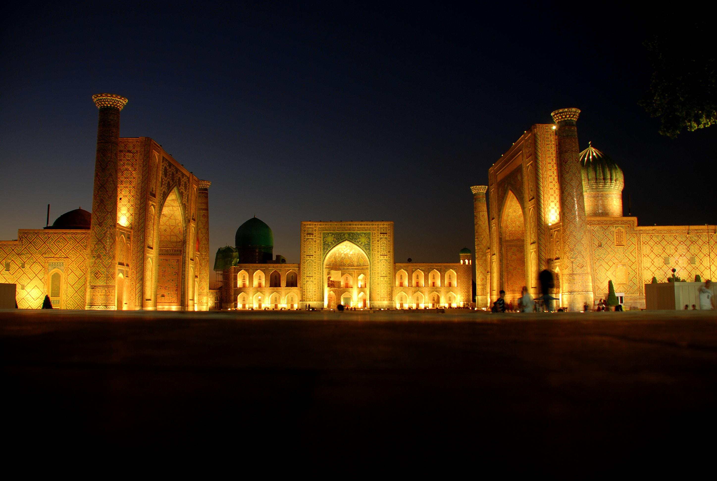 Samarqand. Регистан Самарканд. Площадь Регистан в Самарканде. Эль Регистан Самарканд. Комплекс Регистан в Самарканде.